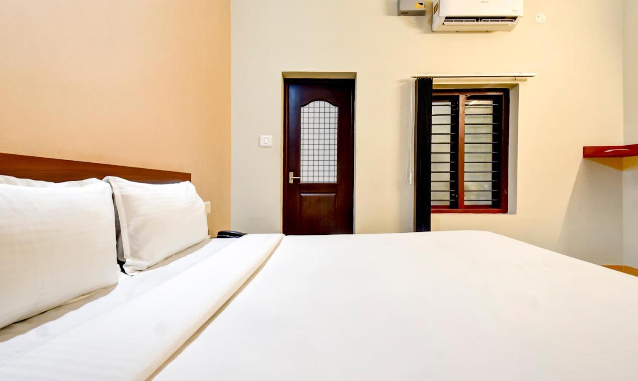 فندق Aspire Maradu Kochi المظهر الخارجي الصورة